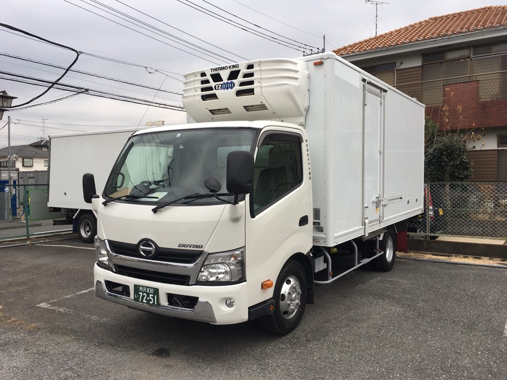 3.5 t　積載冷凍車